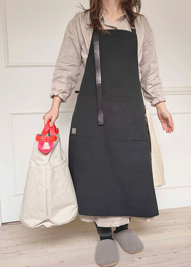 レザーテープエプロン BK×BK